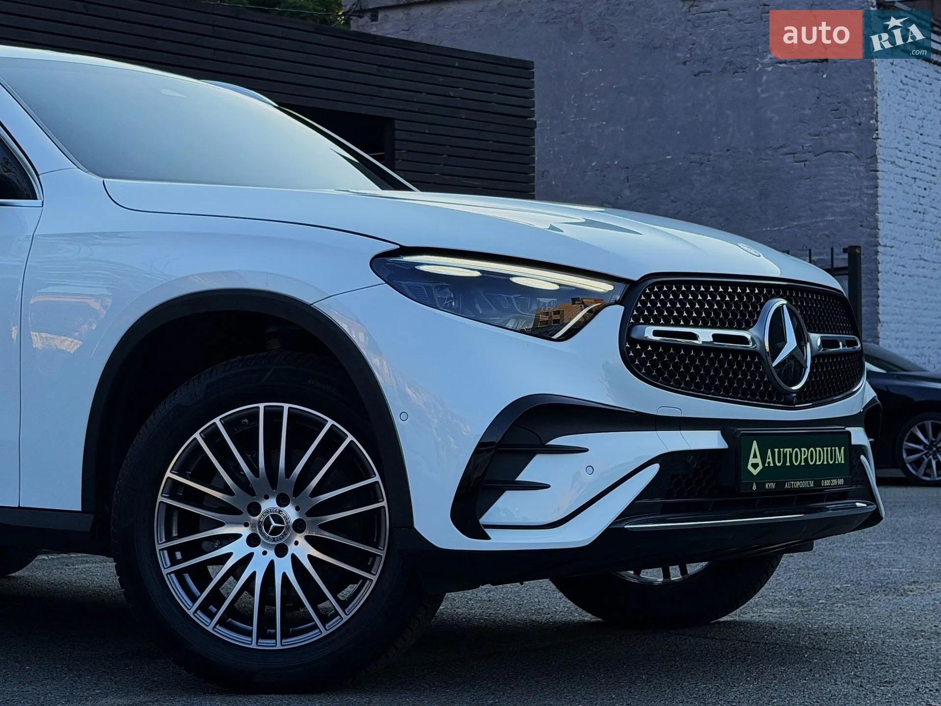2024 Mercedes-Benz GLC - мініатюра 12
