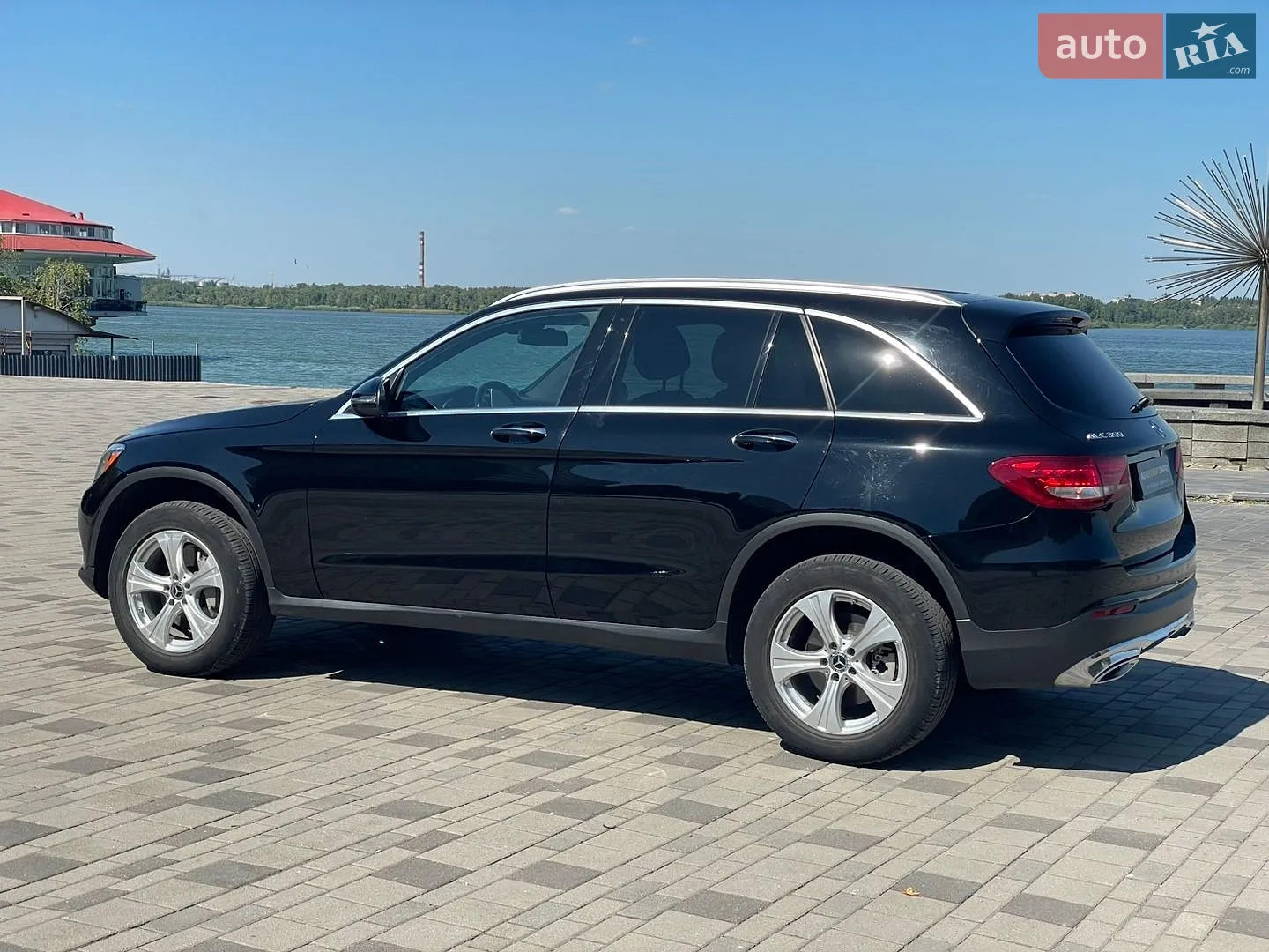 2017 Mercedes-Benz GLC - мініатюра 10
