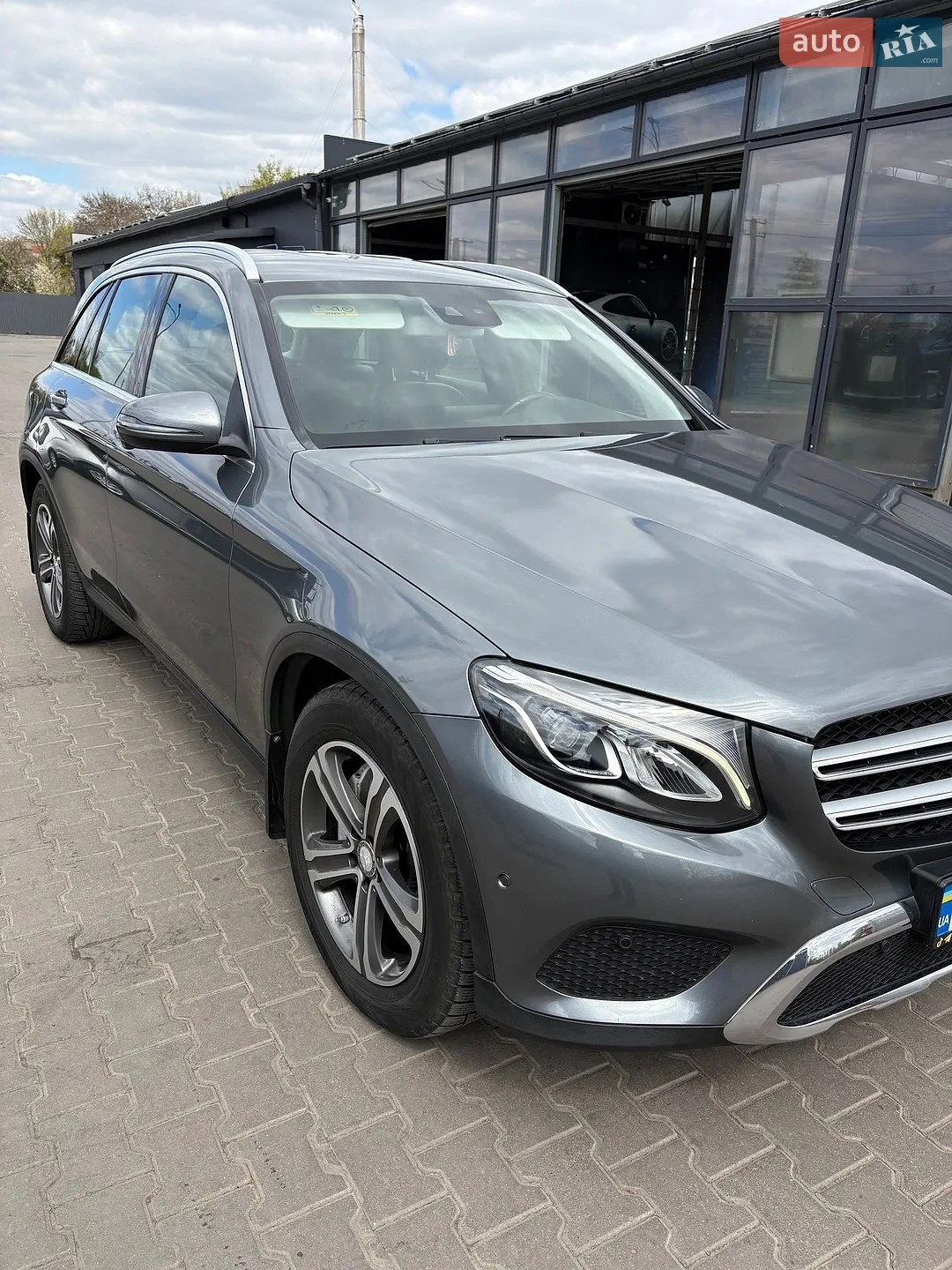 2016 Mercedes-Benz GLC - мініатюра 3
