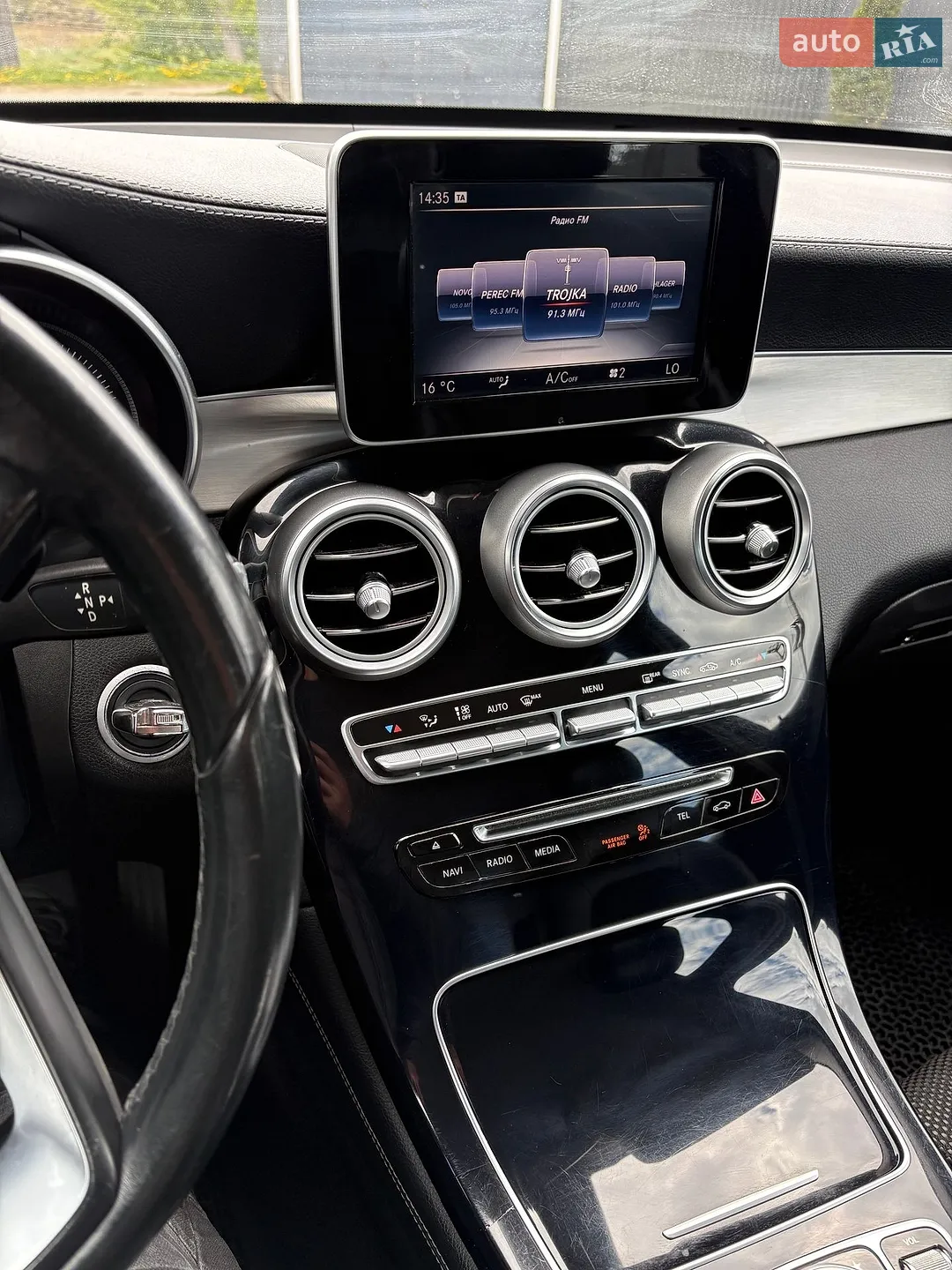 2016 Mercedes-Benz GLC - мініатюра 20