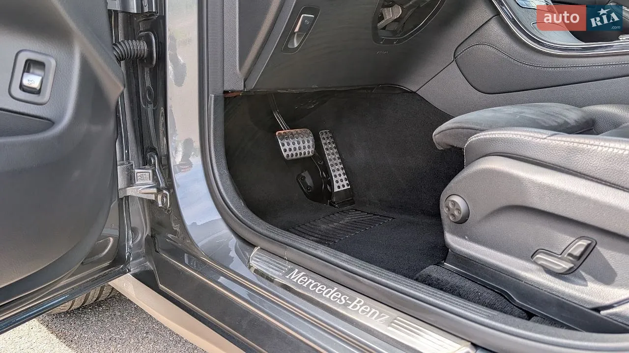 2019 Mercedes-Benz GLC - мініатюра 11