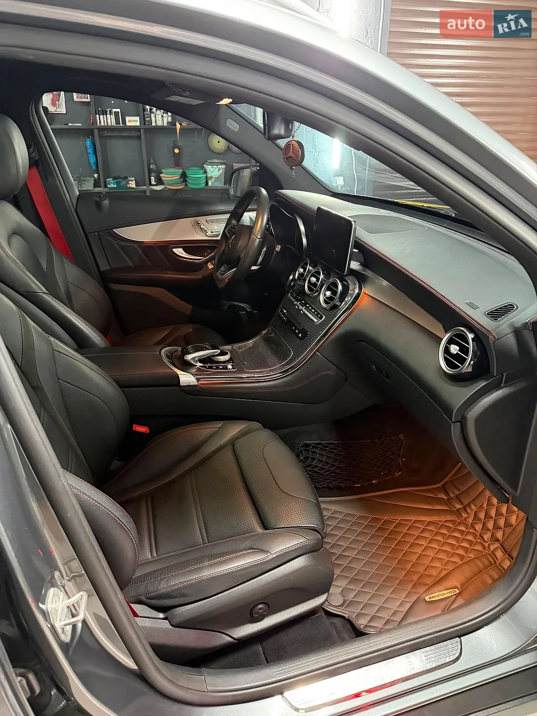 2017 Mercedes-Benz GLC - мініатюра 12