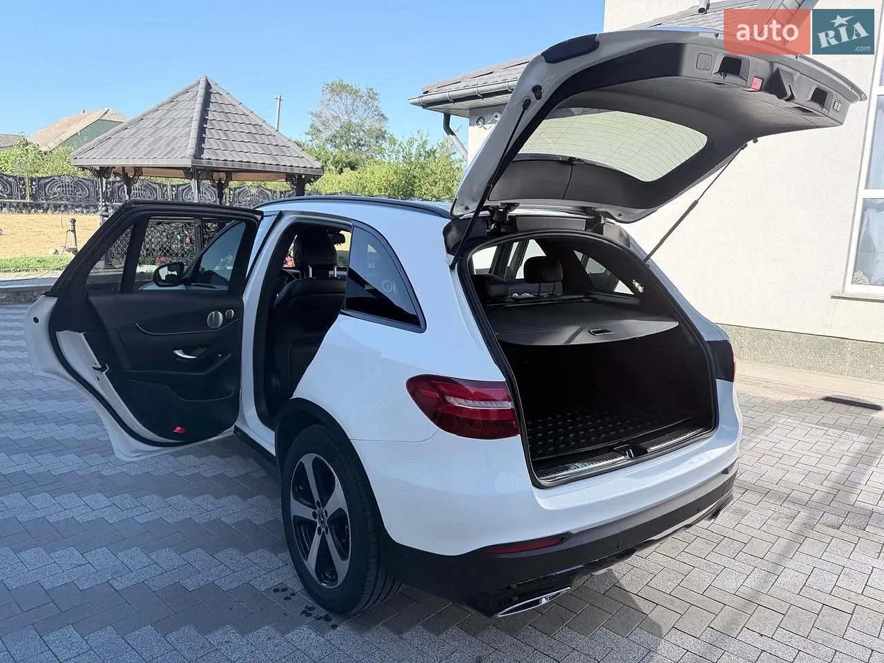 2018 Mercedes-Benz GLC - мініатюра 3