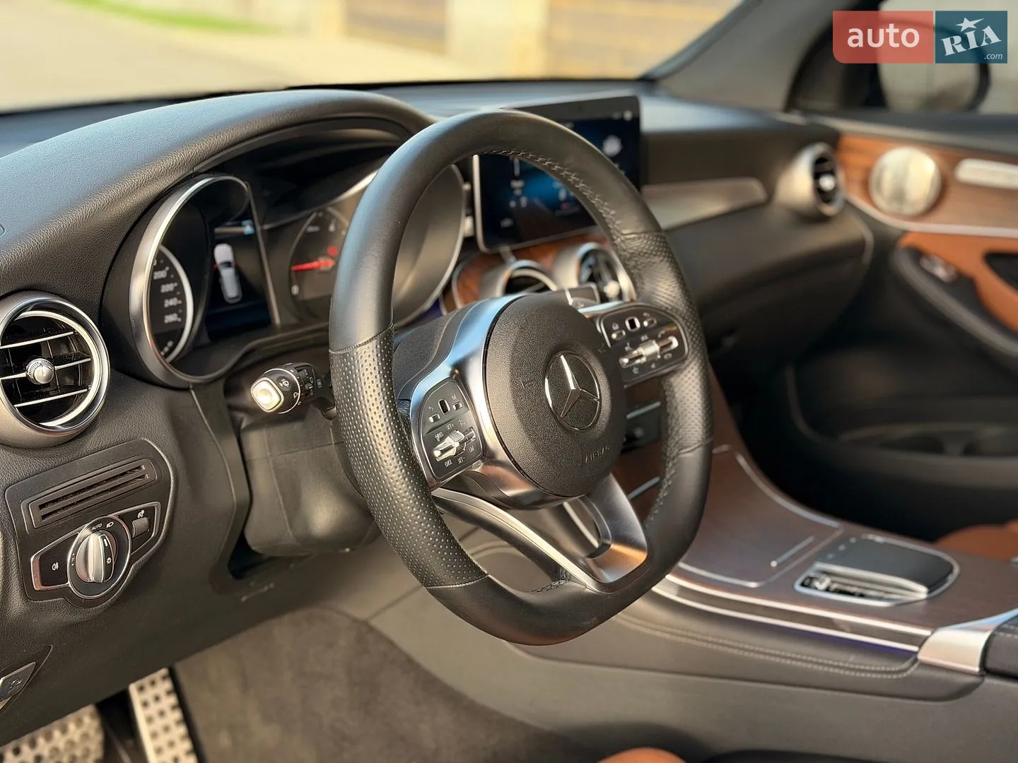 2019 Mercedes-Benz GLC - мініатюра 9