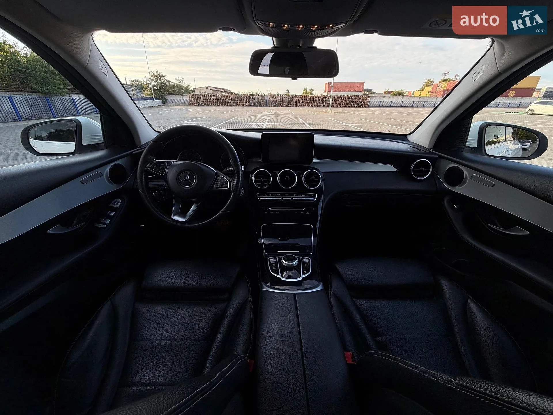 2017 Mercedes-Benz GLC - мініатюра 10