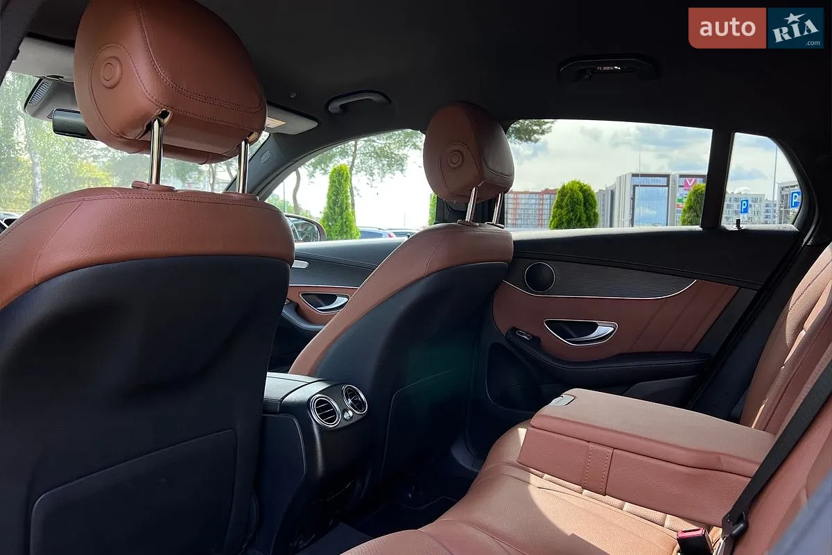 2022 Mercedes-Benz GLC - мініатюра 28