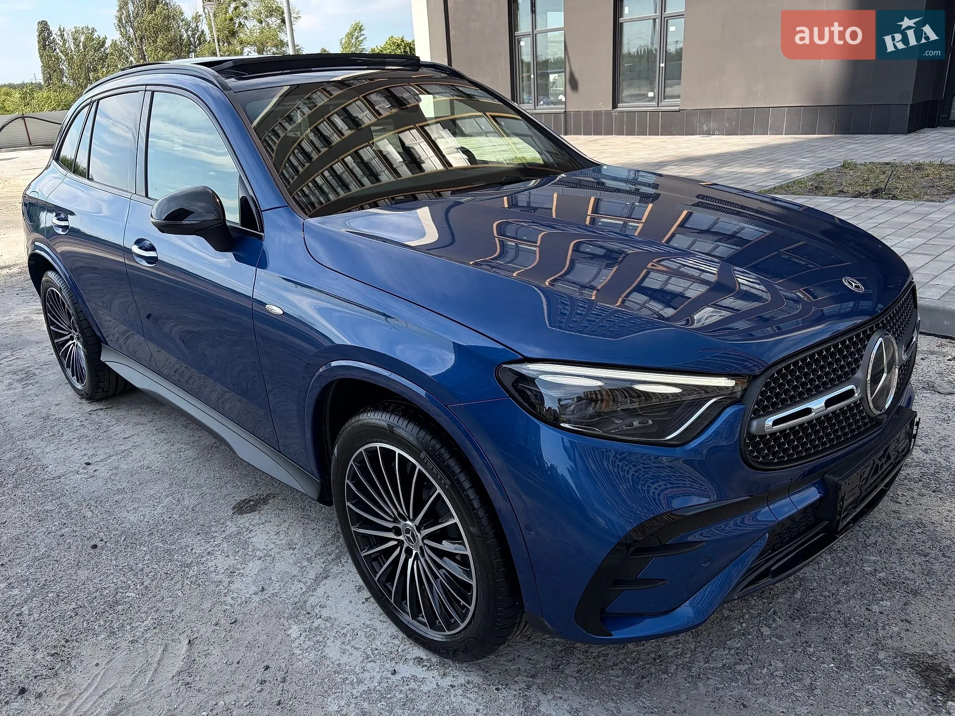 2025 Mercedes-Benz GLC - мініатюра 12