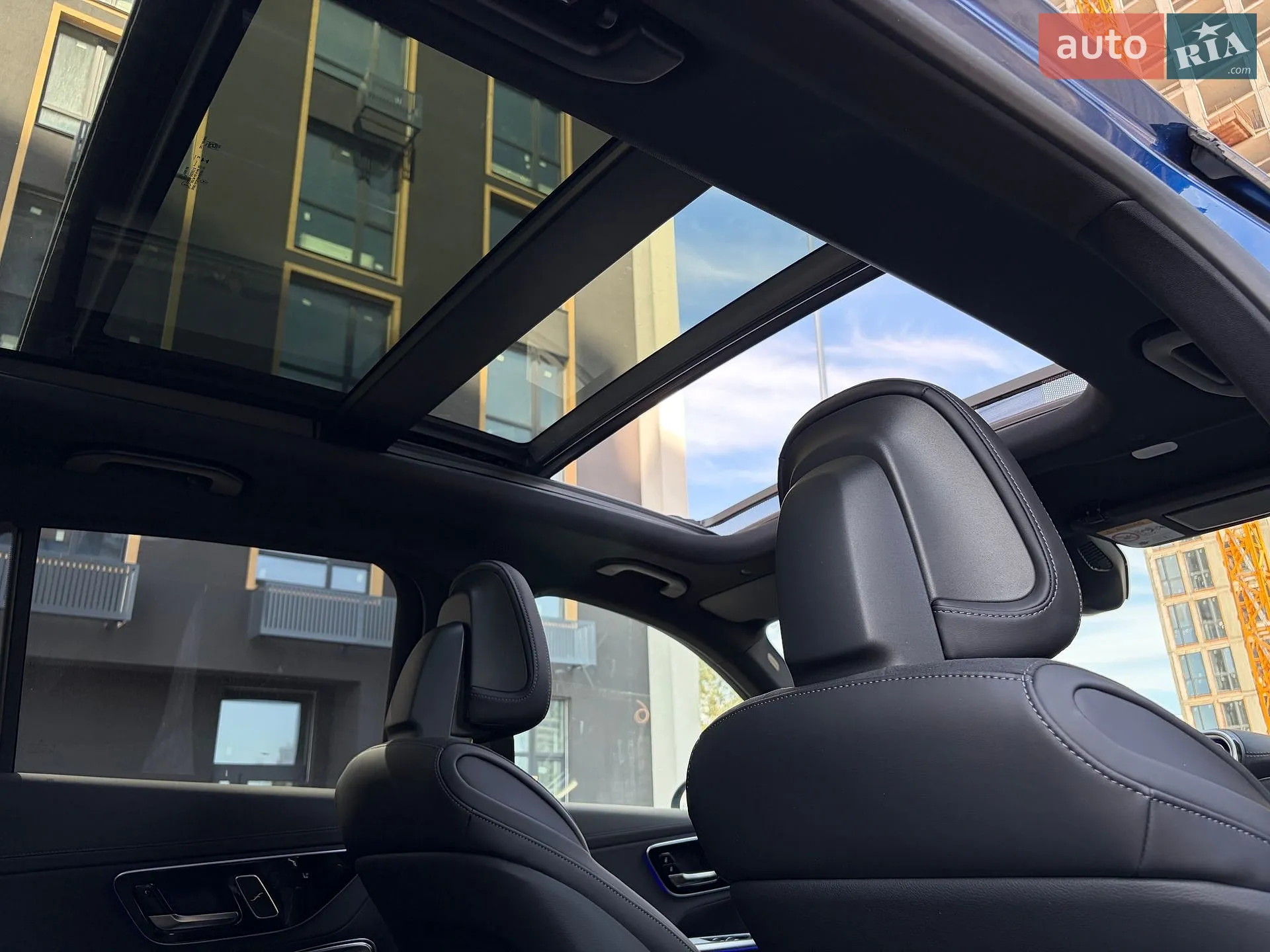 2025 Mercedes-Benz GLC - мініатюра 66