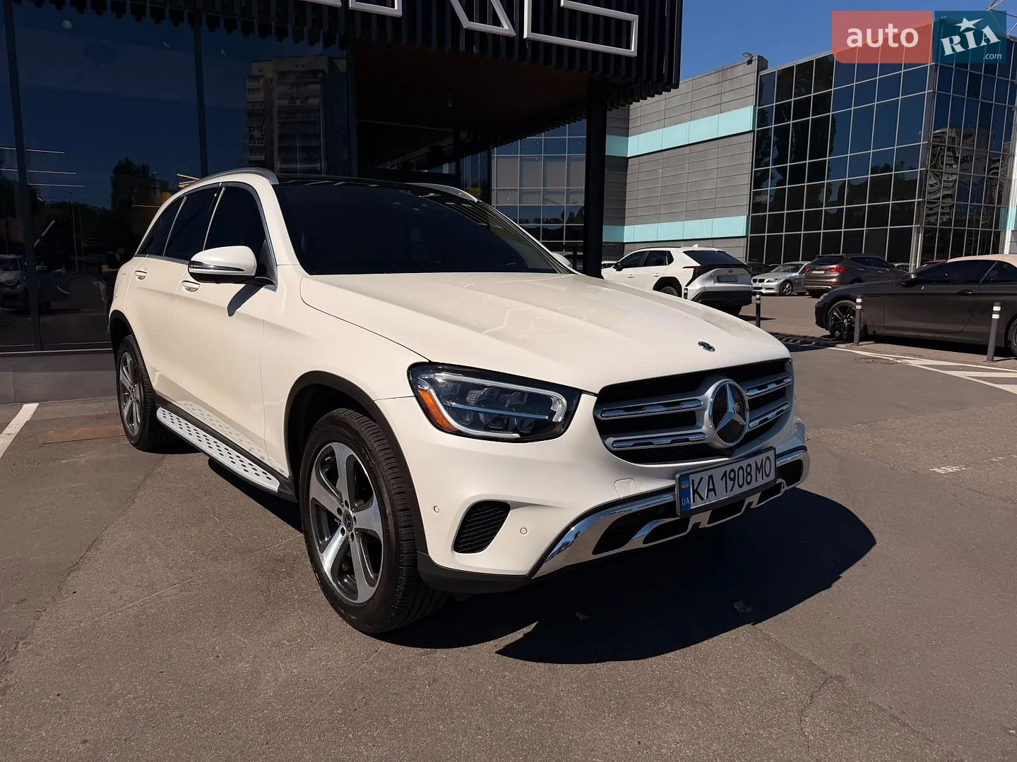 2021 Mercedes-Benz GLC - мініатюра 2