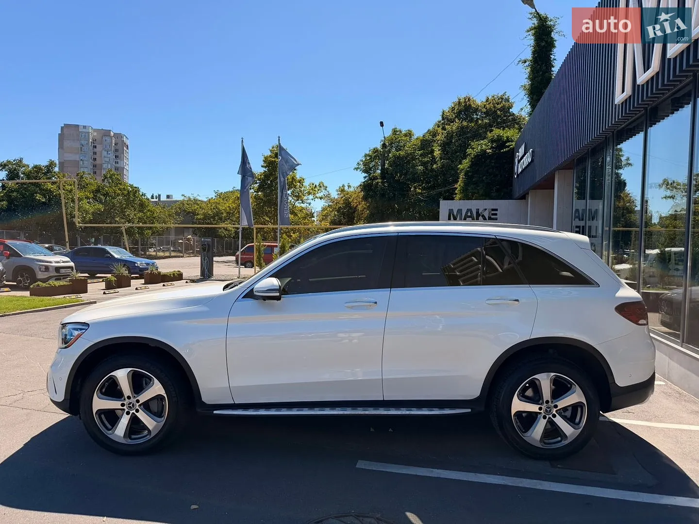 2021 Mercedes-Benz GLC - мініатюра 6