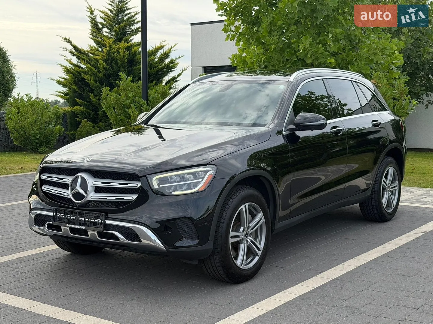 2021 Mercedes-Benz GLC - мініатюра 2