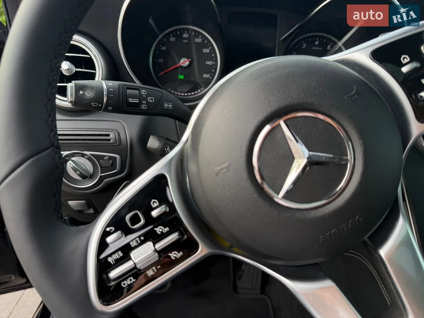2021 Mercedes-Benz GLC - мініатюра 34