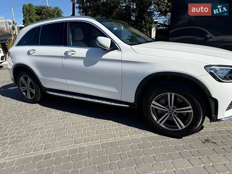 Mercedes-Benz GLC-Class 2020