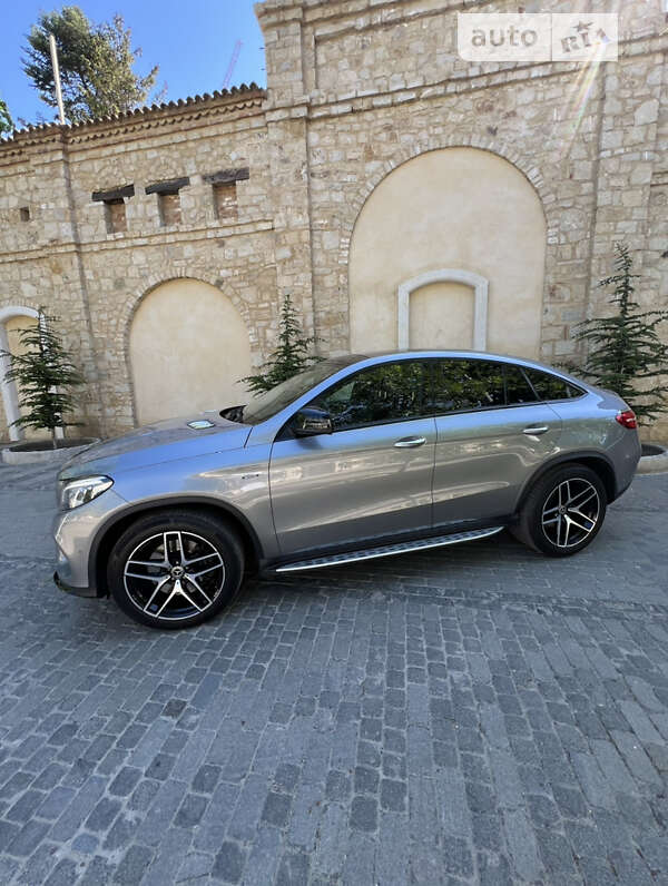 Внедорожник / Кроссовер Mercedes-Benz GLE-Class Coupe 2016 в Киеве