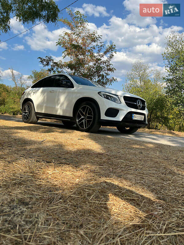 Внедорожник / Кроссовер Mercedes-Benz GLE-Class Coupe 2017 в Кропивницком фото 6 Внедорожник / Кроссовер Mercedes-Benz GLE-Class Coupe 2017 в Кропивницком