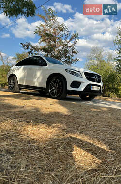Внедорожник / Кроссовер Mercedes-Benz GLE-Class Coupe 2017 в 