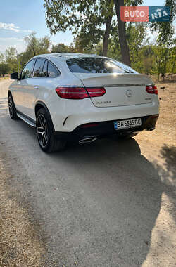 Внедорожник / Кроссовер Mercedes-Benz GLE-Class Coupe 2017 в 