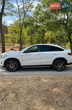 Внедорожник / Кроссовер Mercedes-Benz GLE-Class Coupe 2017 в 