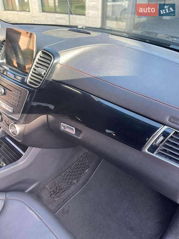 Внедорожник / Кроссовер Mercedes-Benz GLE-Class Coupe 2016 в Хусте