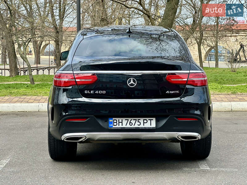 Позашляховик / Кросовер Mercedes-Benz GLE-Class Coupe 2015 в Одесі