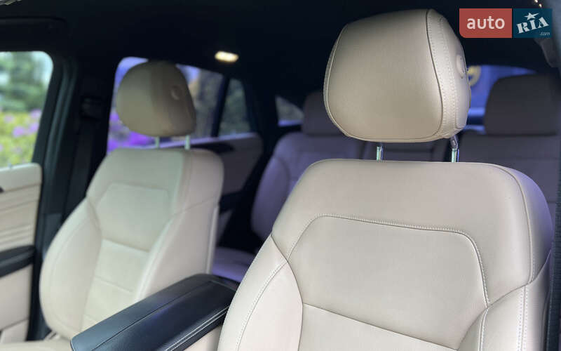 Позашляховик / Кросовер Mercedes-Benz GLE-Class Coupe 2016 в Львові фото 25 Позашляховик / Кросовер Mercedes-Benz GLE-Class Coupe 2016 в Львові