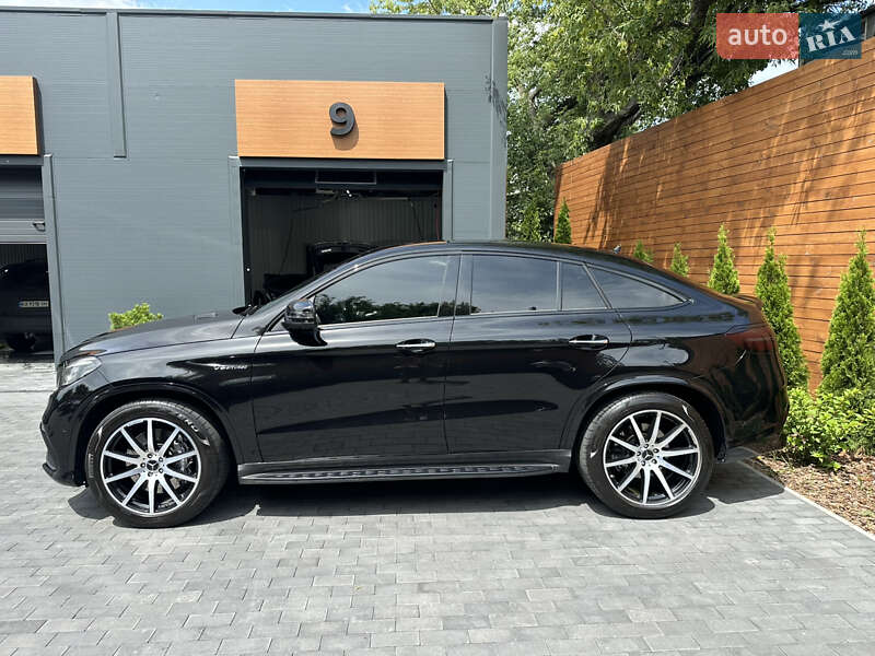 Внедорожник / Кроссовер Mercedes-Benz GLE-Class Coupe 2016 в Киеве