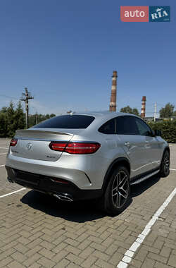 Внедорожник / Кроссовер Mercedes-Benz GLE-Class Coupe 2017 в 