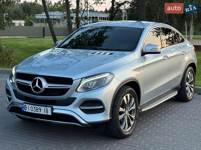 Внедорожник / Кроссовер Mercedes-Benz GLE-Class Coupe 2016 в 