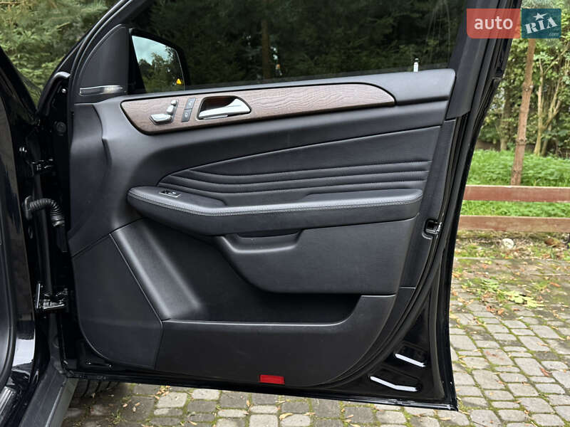 Внедорожник / Кроссовер Mercedes-Benz GLE-Class Coupe 2017 в Дрогобыче фото 152 Внедорожник / Кроссовер Mercedes-Benz GLE-Class Coupe 2017 в Дрогобыче