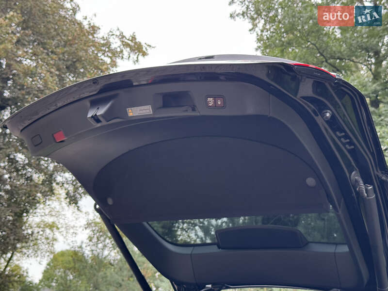 Внедорожник / Кроссовер Mercedes-Benz GLE-Class Coupe 2017 в Дрогобыче фото 184 Внедорожник / Кроссовер Mercedes-Benz GLE-Class Coupe 2017 в Дрогобыче