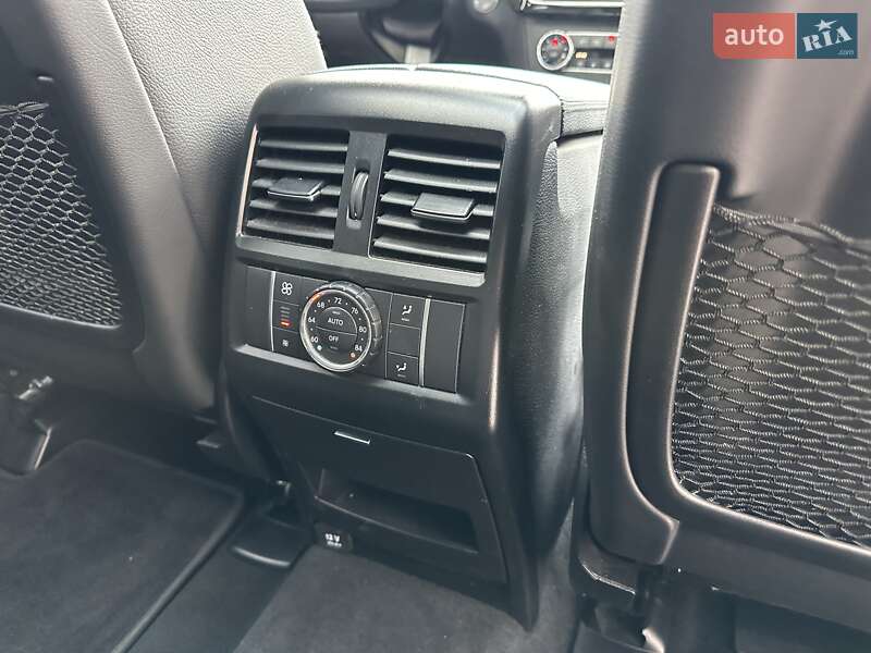 Внедорожник / Кроссовер Mercedes-Benz GLE-Class Coupe 2016 в Киеве фото 31 Внедорожник / Кроссовер Mercedes-Benz GLE-Class Coupe 2016 в Киеве