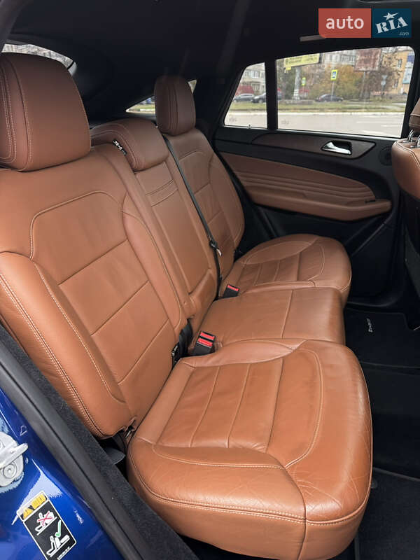Позашляховик / Кросовер Mercedes-Benz GLE-Class Coupe 2018 в Сумах фото 20 Позашляховик / Кросовер Mercedes-Benz GLE-Class Coupe 2018 в Сумах