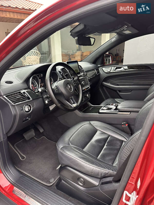 Внедорожник / Кроссовер Mercedes-Benz GLE-Class Coupe 2015 в Ужгороде фото 36 Внедорожник / Кроссовер Mercedes-Benz GLE-Class Coupe 2015 в Ужгороде