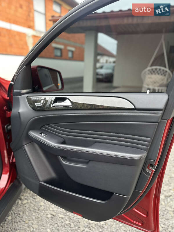 Внедорожник / Кроссовер Mercedes-Benz GLE-Class Coupe 2015 в Ужгороде фото 49 Внедорожник / Кроссовер Mercedes-Benz GLE-Class Coupe 2015 в Ужгороде