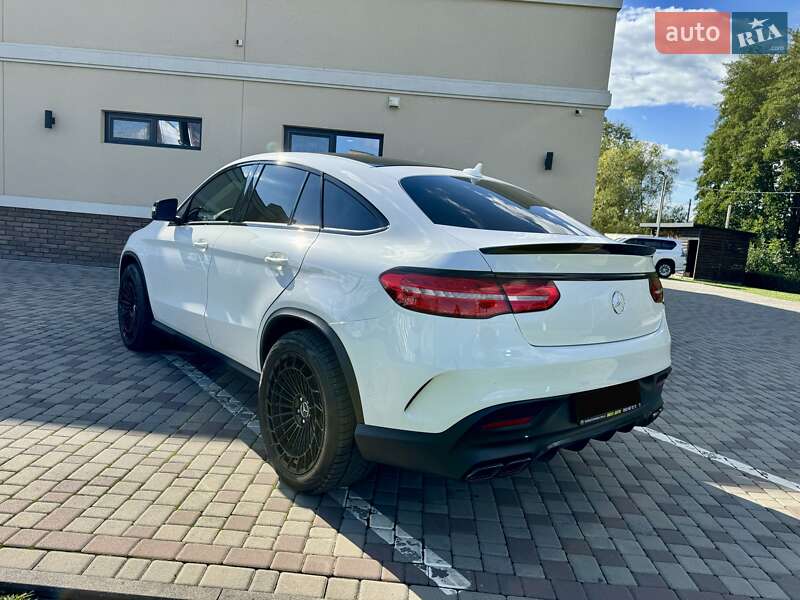Внедорожник / Кроссовер Mercedes-Benz GLE-Class Coupe 2016 в Черновцах фото 14 Внедорожник / Кроссовер Mercedes-Benz GLE-Class Coupe 2016 в Черновцах