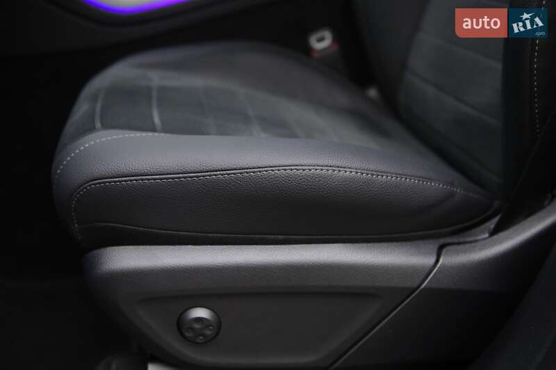 Позашляховик / Кросовер Mercedes-Benz GLE-Class Coupe 2021 в Одесі