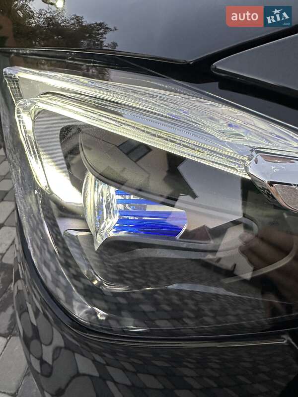 Позашляховик / Кросовер Mercedes-Benz GLE-Class Coupe 2020 в Черкасах фото 37 Позашляховик / Кросовер Mercedes-Benz GLE-Class Coupe 2020 в Черкасах