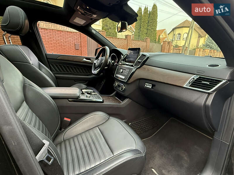 Внедорожник / Кроссовер Mercedes-Benz GLE-Class Coupe 2016 в Киеве