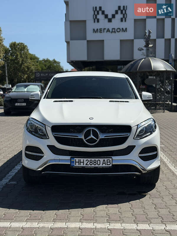 Позашляховик / Кросовер Mercedes-Benz GLE-Class Coupe 2016 в Одесі фото 2 Позашляховик / Кросовер Mercedes-Benz GLE-Class Coupe 2016 в Одесі