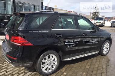 Внедорожник / Кроссовер Mercedes-Benz GLE-Class 2017 в 
