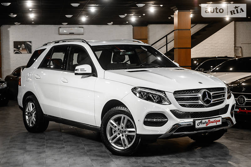 Позашляховик / Кросовер Mercedes-Benz GLE-Class 2017 в 