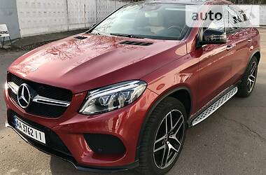 Позашляховик / Кросовер Mercedes-Benz GLE-Class 2017 в 
