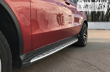 Позашляховик / Кросовер Mercedes-Benz GLE-Class 2017 в 