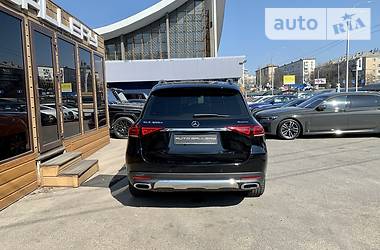Позашляховик / Кросовер Mercedes-Benz GLE-Class 2019 в 