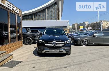 Позашляховик / Кросовер Mercedes-Benz GLE-Class 2019 в 