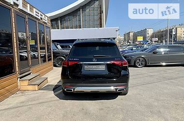 Позашляховик / Кросовер Mercedes-Benz GLE-Class 2019 в 