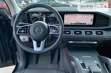 Позашляховик / Кросовер Mercedes-Benz GLE-Class 2019 в 