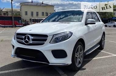 Внедорожник / Кроссовер Mercedes-Benz GLE-Class 2016 в Киеве