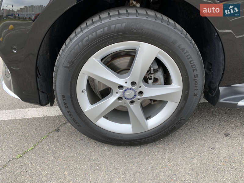 Внедорожник / Кроссовер Mercedes-Benz GLE-Class 2016 в Киеве