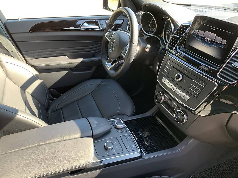 Позашляховик / Кросовер Mercedes-Benz GLE-Class 2018 в Києві